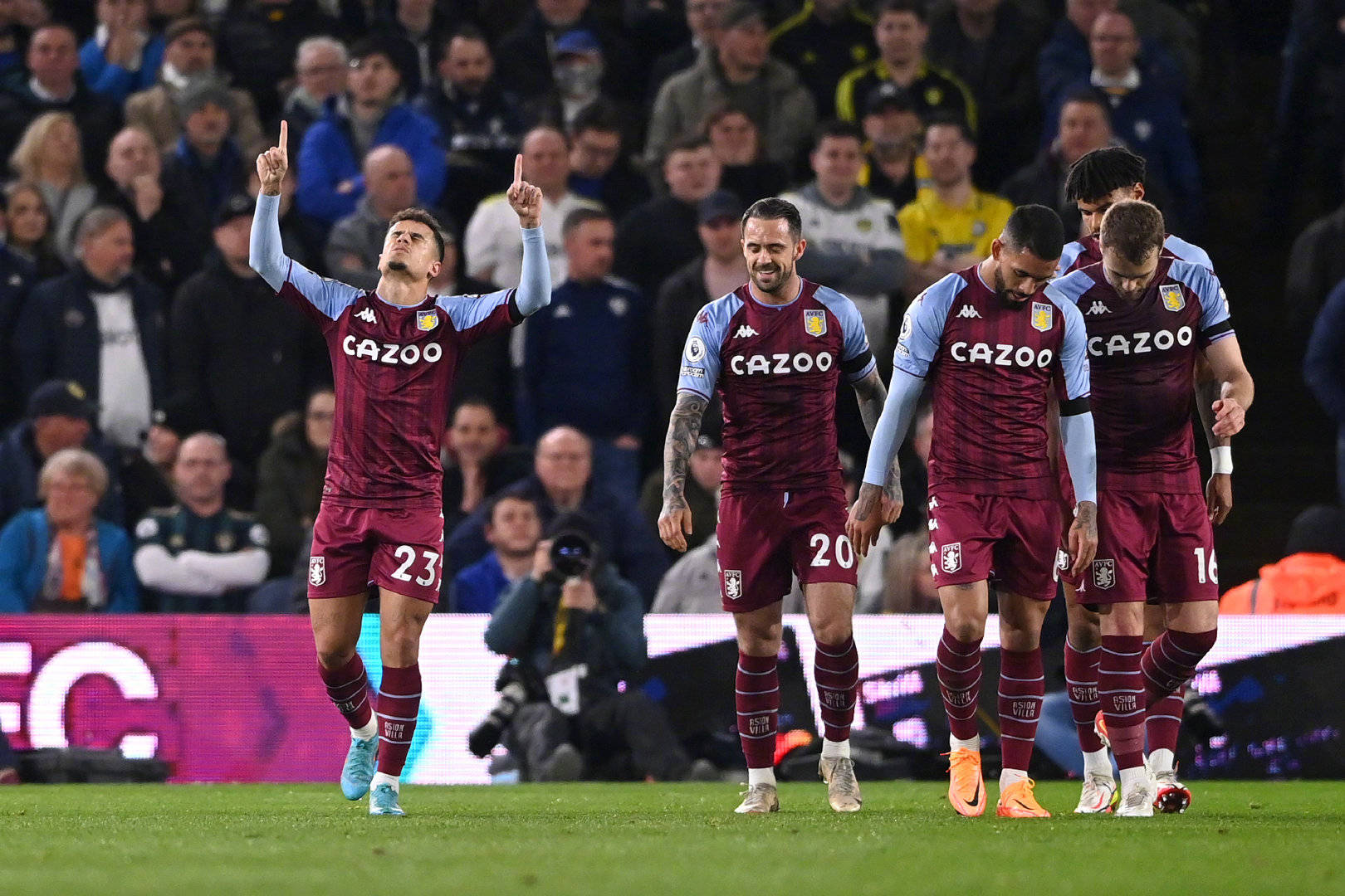 队未来的影 队未来的影