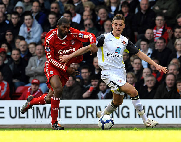 而不仅限于 而不仅限于